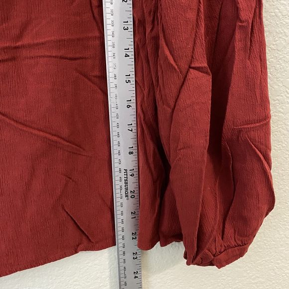 Frye and Co Blouse Top Size Large Popover Red Peasant - Picture 6 of 8